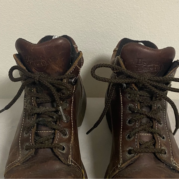 Doc Martens Boots Women’s 10 Brown Leather 8542 Ankle Lace-Up Boots Toya Boots - Picture 5 of 16